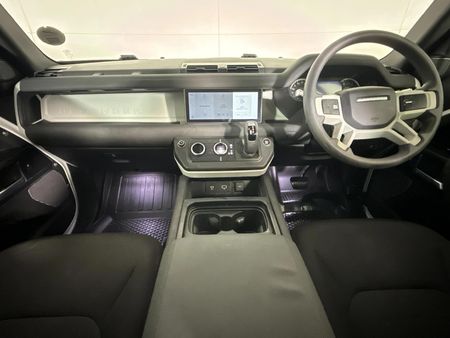 2021-Land-Rover-Defender-110-D240-177kW_1