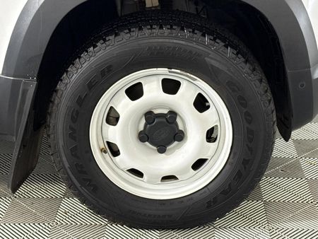 2021-Land-Rover-Defender-110-D240-177kW_3