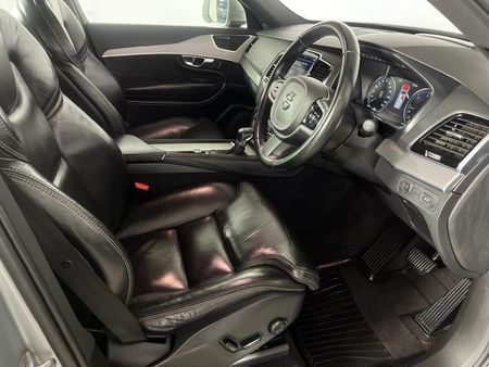 2017-Volvo-XC90-D5-Inscription-AWD_9