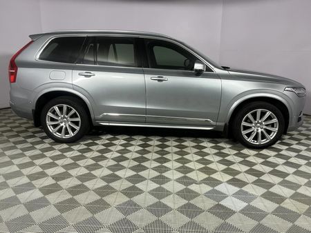 2017-Volvo-XC90-D5-Inscription-AWD_16