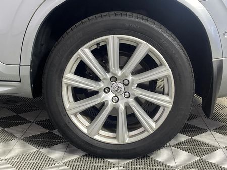 2017-Volvo-XC90-D5-Inscription-AWD_6