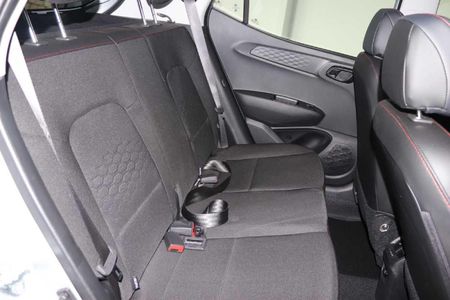 2026-Hyundai-Grand-i10-10-Motion_12