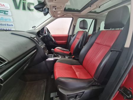 2013-Land-Rover-Freelander-II-20-Si4-Dynamic-Auto_14