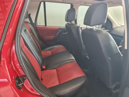 2013-Land-Rover-Freelander-II-20-Si4-Dynamic-Auto_17