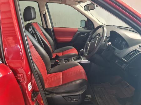 2013-Land-Rover-Freelander-II-20-Si4-Dynamic-Auto_18