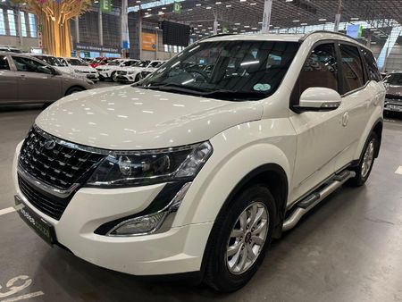 2021-Mahindra-XUV-500-22D-mHawk-7-seat-W10-Auto_2