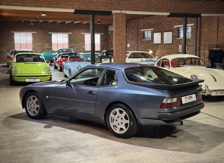1989-Porsche-944-Turbo_6