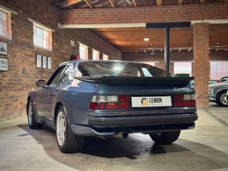 1989-Porsche-944-Turbo_7