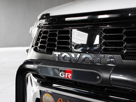 2024-Toyota-Hilux-28-GD-6-GR-S-4x4-Auto-Double-Cab_22