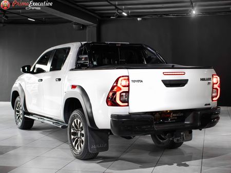 2024-Toyota-Hilux-28-GD-6-GR-S-4x4-Auto-Double-Cab_3