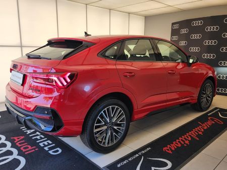 2026-Audi-Q3-Sportback-Black-Edition-35-TFSI_14