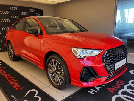2026-Audi-Q3-Sportback-Black-Edition-35-TFSI_16