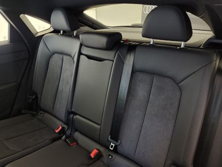 2026-Audi-Q3-Sportback-Black-Edition-35-TFSI_3