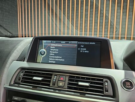 2012-BMW-6-Series-650i-Coupe-M-Sport-Auto_12