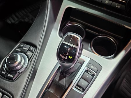2012-BMW-6-Series-650i-Coupe-M-Sport-Auto_13