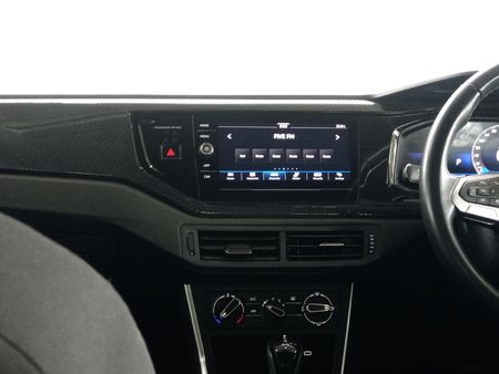 2024-Volkswagen-Polo-10-TSI-Life-Auto_14