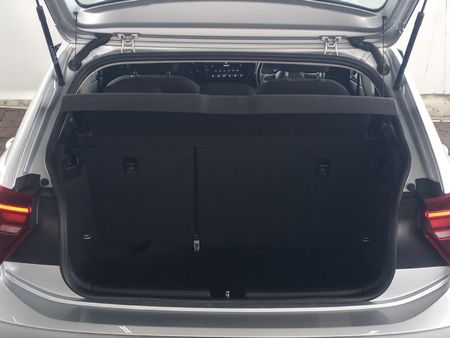 2024-Volkswagen-Polo-10-TSI-Life-Auto_18