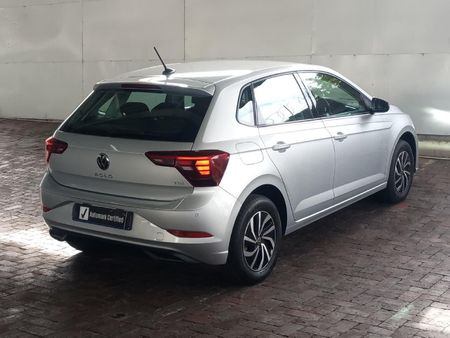 2024-Volkswagen-Polo-10-TSI-Life-Auto_1