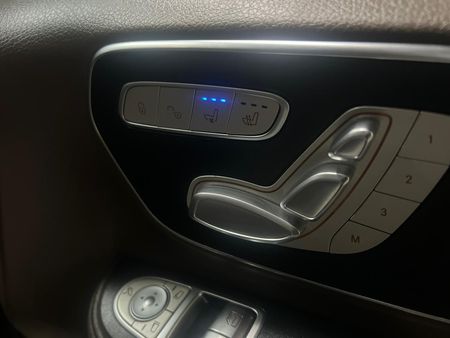 2020-Mercedes-Benz-V-Class-V-250d-Avantgarde-Auto_4