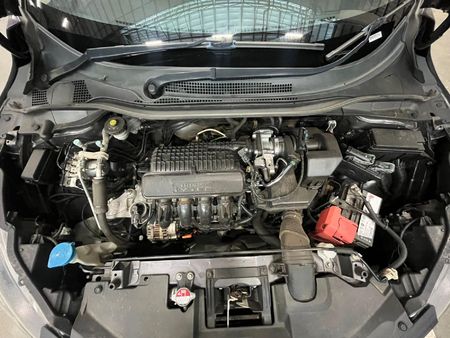 2016-Honda-HR-V-15-Comfort-Auto_12