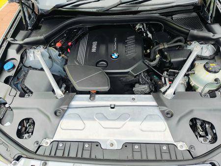 2022-BMW-X3-xDrive20d_14