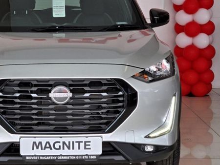 2025-Nissan-Magnite-10-Turbo-Acenta-Kuro_3