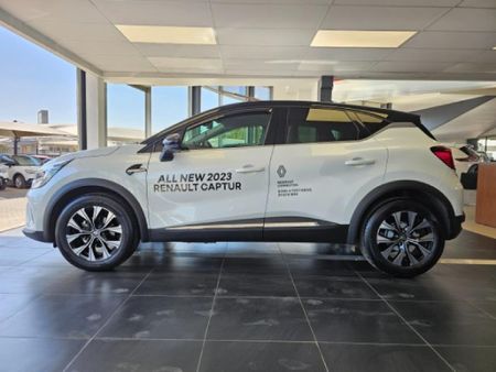 2024-Renault-Captur-13T-Intens-EDC_5