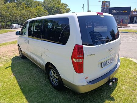 2019-Hyundai-H-1-25-CRDi-Elite-Auto_8