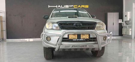 2008-Toyota-Fortuner-30-D-4D-Raised-Body_2