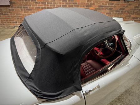 1958-Jaguar-XK150-Roadster_15