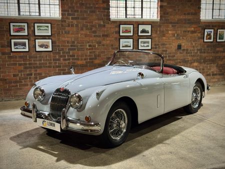1958-Jaguar-XK150-Roadster_5