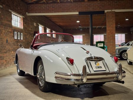 1958-Jaguar-XK150-Roadster_7