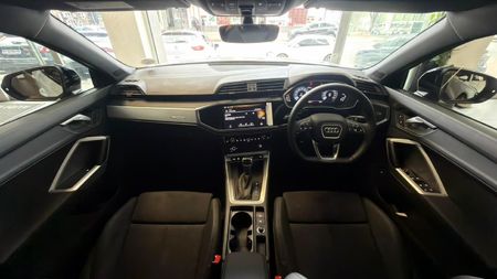 2026-Audi-Q3-Sportback-Black-Edition-35-TFSI_13