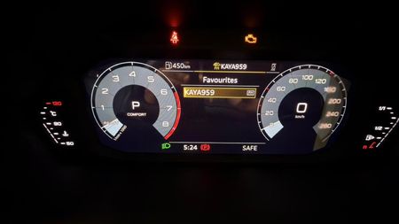 2026-Audi-Q3-Sportback-Black-Edition-35-TFSI_17