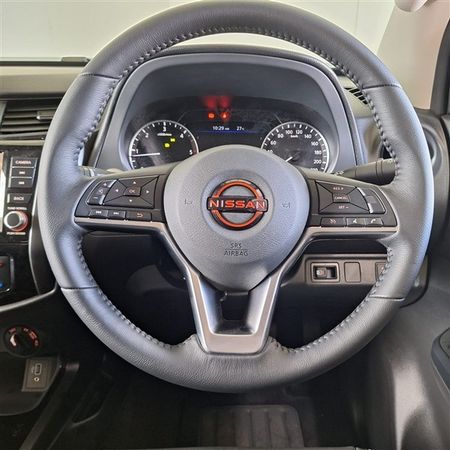 2026-Nissan-Navara-25DDTi-PRO-4X-Warrior-4x4-Double-Cab-Auto_11