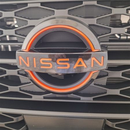 2026-Nissan-Navara-25DDTi-PRO-4X-Warrior-4x4-Double-Cab-Auto_15