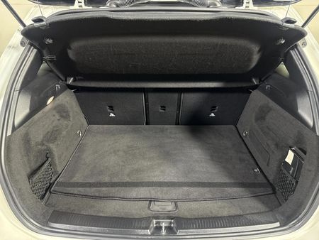 2019-Mercedes-Benz-B-Class-B-200d-Auto_13