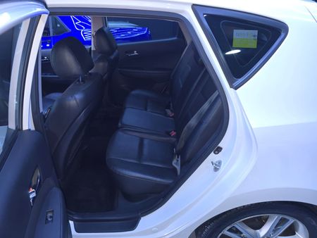 2012-Hyundai-i30-Hyundai-i30-20-GLS_23
