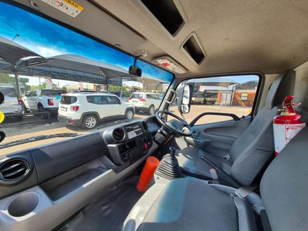 2021-Hino-300-614-SWB-EU3-FC-CC_10