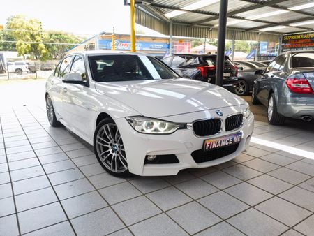 2014-BMW-3-Series-320i-M-Sport-Auto_5