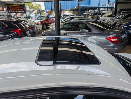 2014-BMW-3-Series-320i-M-Sport-Auto_7