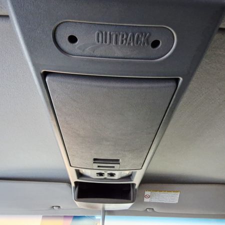 2019-Toyota-Land-Cruiser-79-45-D-4D-LX-V8-Double-Cab_23