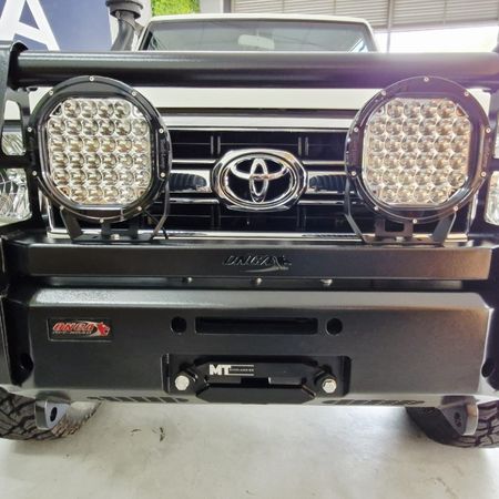 2019-Toyota-Land-Cruiser-79-45-D-4D-LX-V8-Double-Cab_32