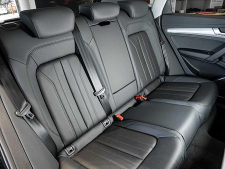 2026-Audi-Q5-40-TDI-quattro-Advanced-Auto_17