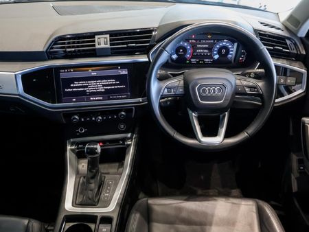 2025-Audi-Q3-35TFSI-Urban-Edition_16