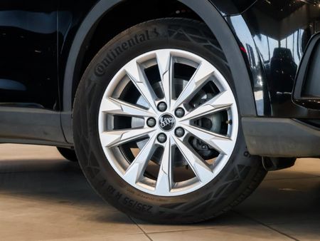 2025-Audi-Q3-35TFSI-Urban-Edition_4