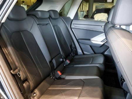 2025-Audi-Q3-35TFSI-Urban-Edition_7