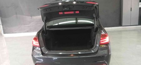 2025-Suzuki-Swift-12-GL_9