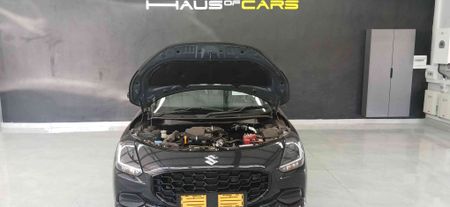 2025-Suzuki-Swift-12-GL_3