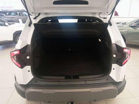 2025-Renault-Duster-12T-Zen-4x4-Mhev_4